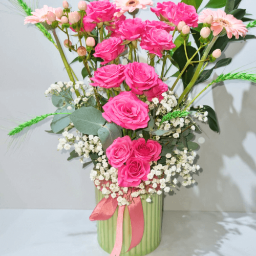 Elegant Pink Rose & Daisy Flower Arrangement