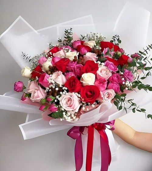 Exquisite Rose Bouquet in Mixed Colors – Red, Pink, and White Roses with Elegant Wrapping
