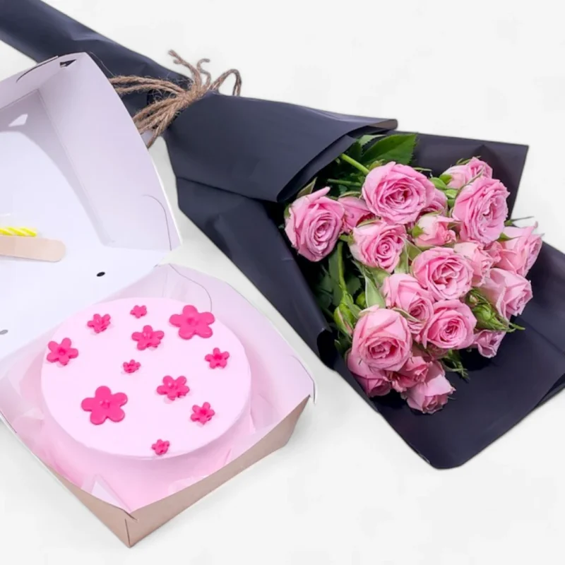 Beautiful Baby Rose Bouquet with flower Mini Cake - Image 2