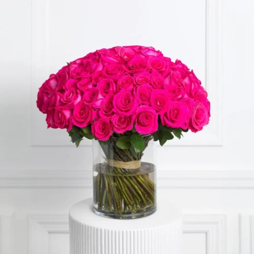 Vivid Charm 100pcs Pink Rose Vase