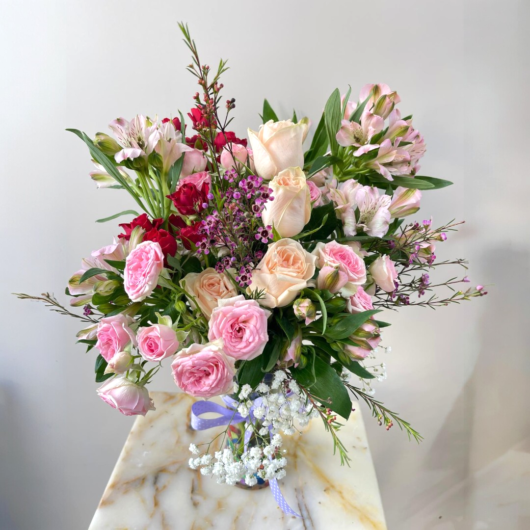 Garden Mix Flower Vase Rose, Baby rose, Gypso, Baby's breath - Image 2