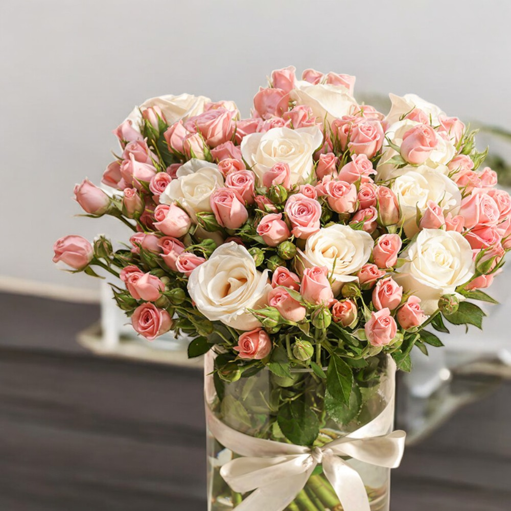 Blushing Elegance Rose Vase Arrangement - Image 3