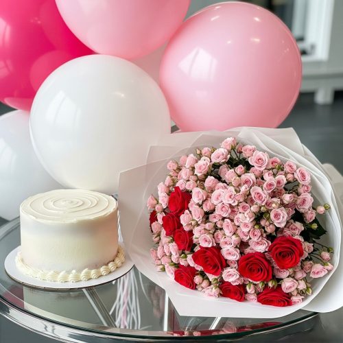 Sweet Blush Celebration Set – Pink & Red Rose Bouquet with Cake