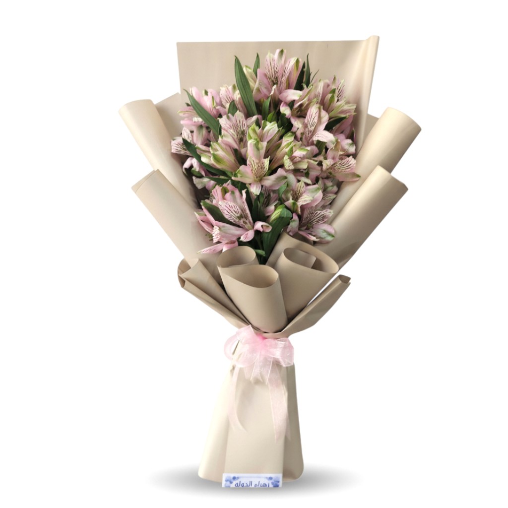 Soft Blush Peruvian alstroemeria Bouquet - Image 4