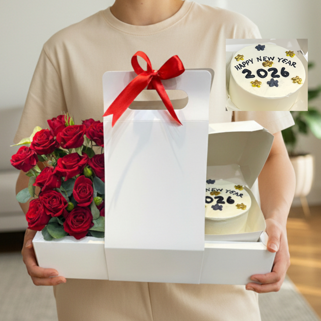 Delight Box – Baby Rose Flower & Mini Happy New Year Cake Gift Set