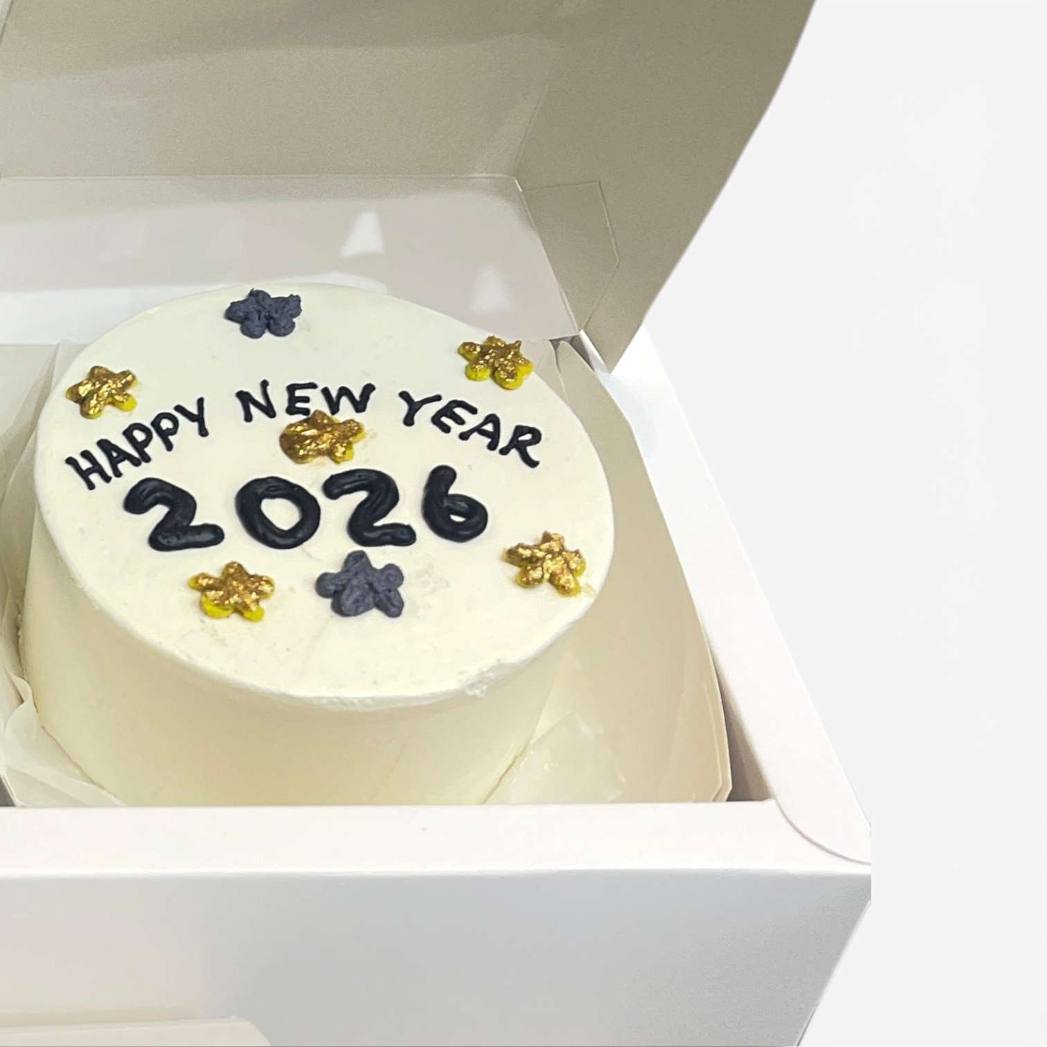 Delight Box – Baby Rose Flower & Mini Happy New Year Cake Chocolate - Image 4