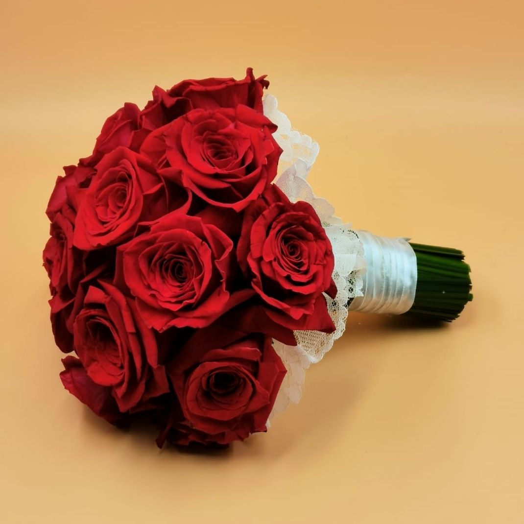 Royal Crimson Red Rose Bridal Wedding Bouquet - Image 4