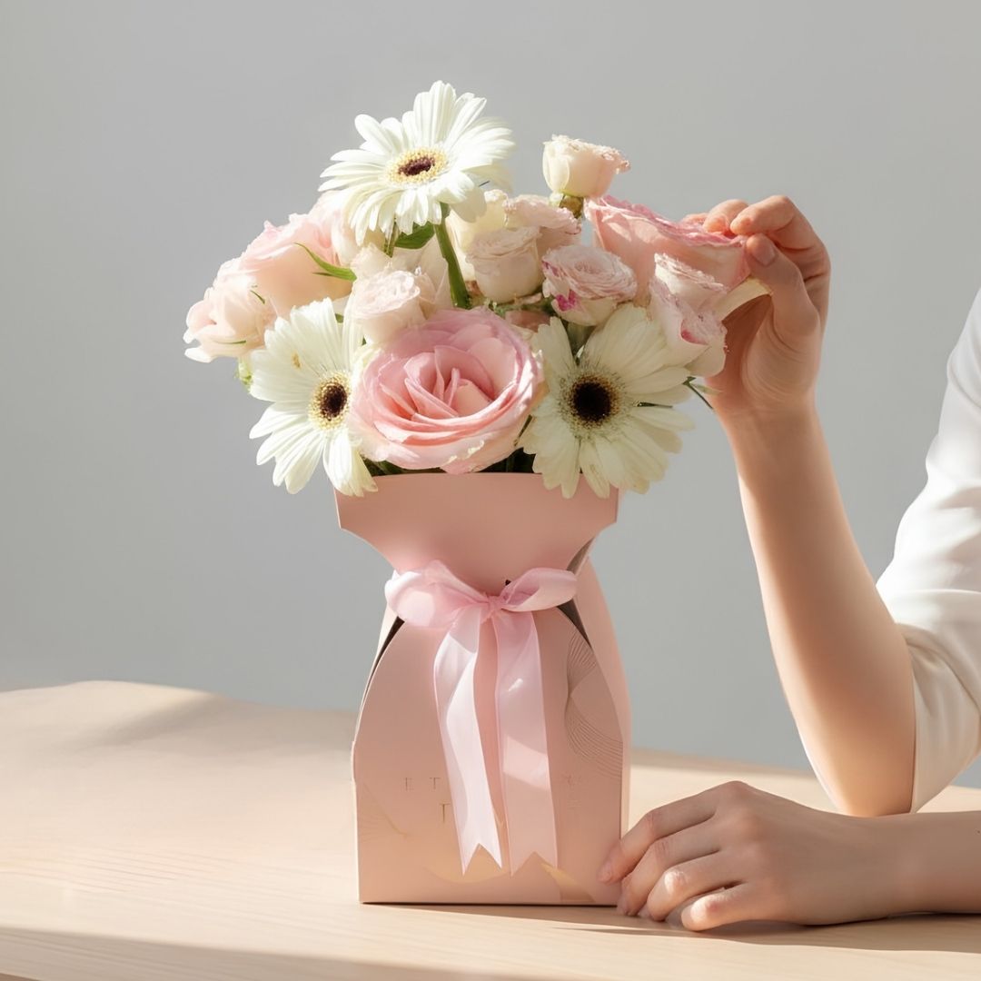 Pink Roses & White Gerbera Flower Box Arrangement - Image 2