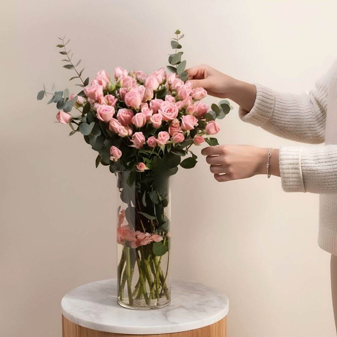 Pink Spray Rose Vase Arrangement – Fresh Flower